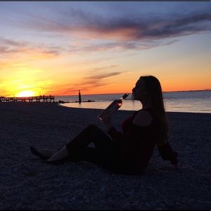 Meet your Posher, Dana